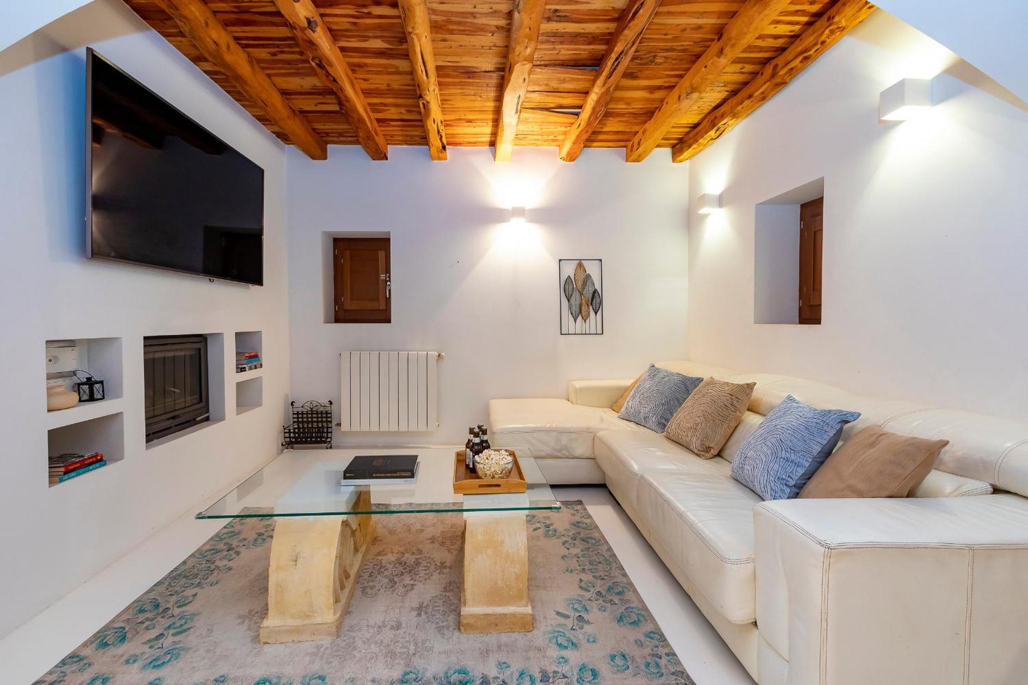 Villa Near Ibiza Town Sleeps 11 To 13 Guests Can Furnet Exterior photo