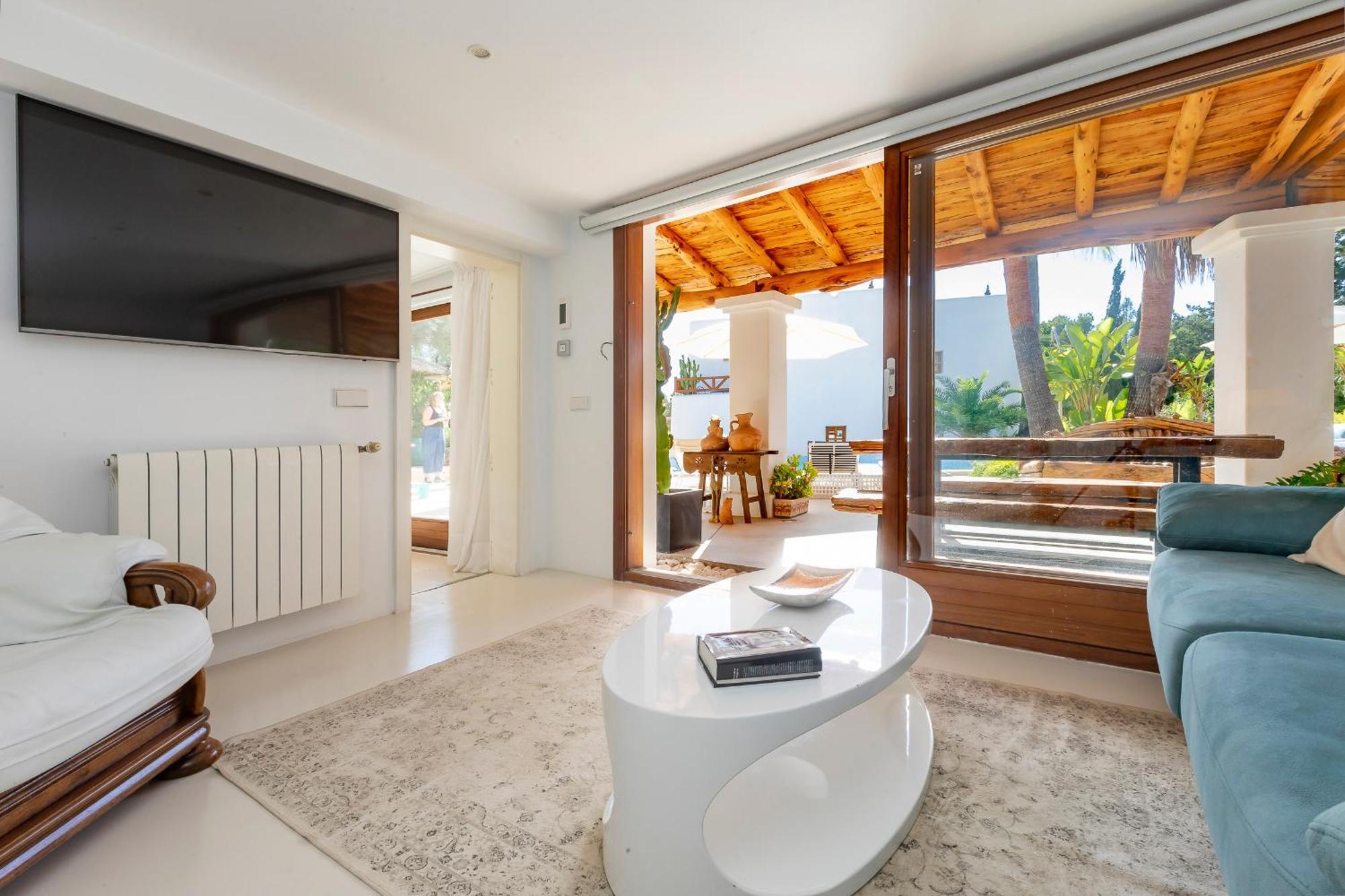 Villa Near Ibiza Town Sleeps 11 To 13 Guests Can Furnet Exterior photo