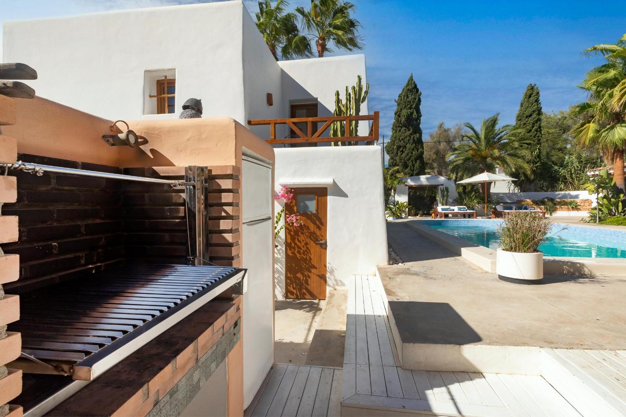 Villa Near Ibiza Town Sleeps 11 To 13 Guests Can Furnet Exterior photo