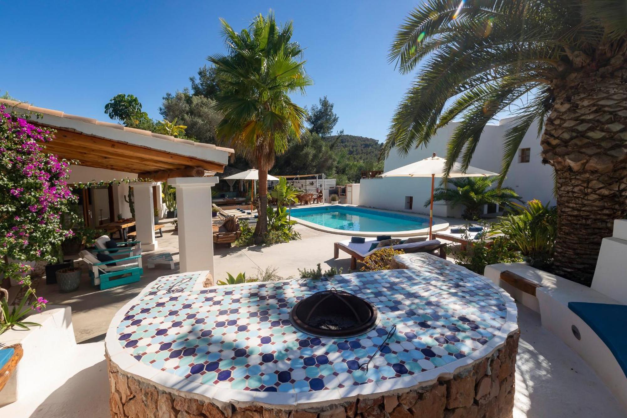 Villa Near Ibiza Town Sleeps 11 To 13 Guests Can Furnet Exterior photo